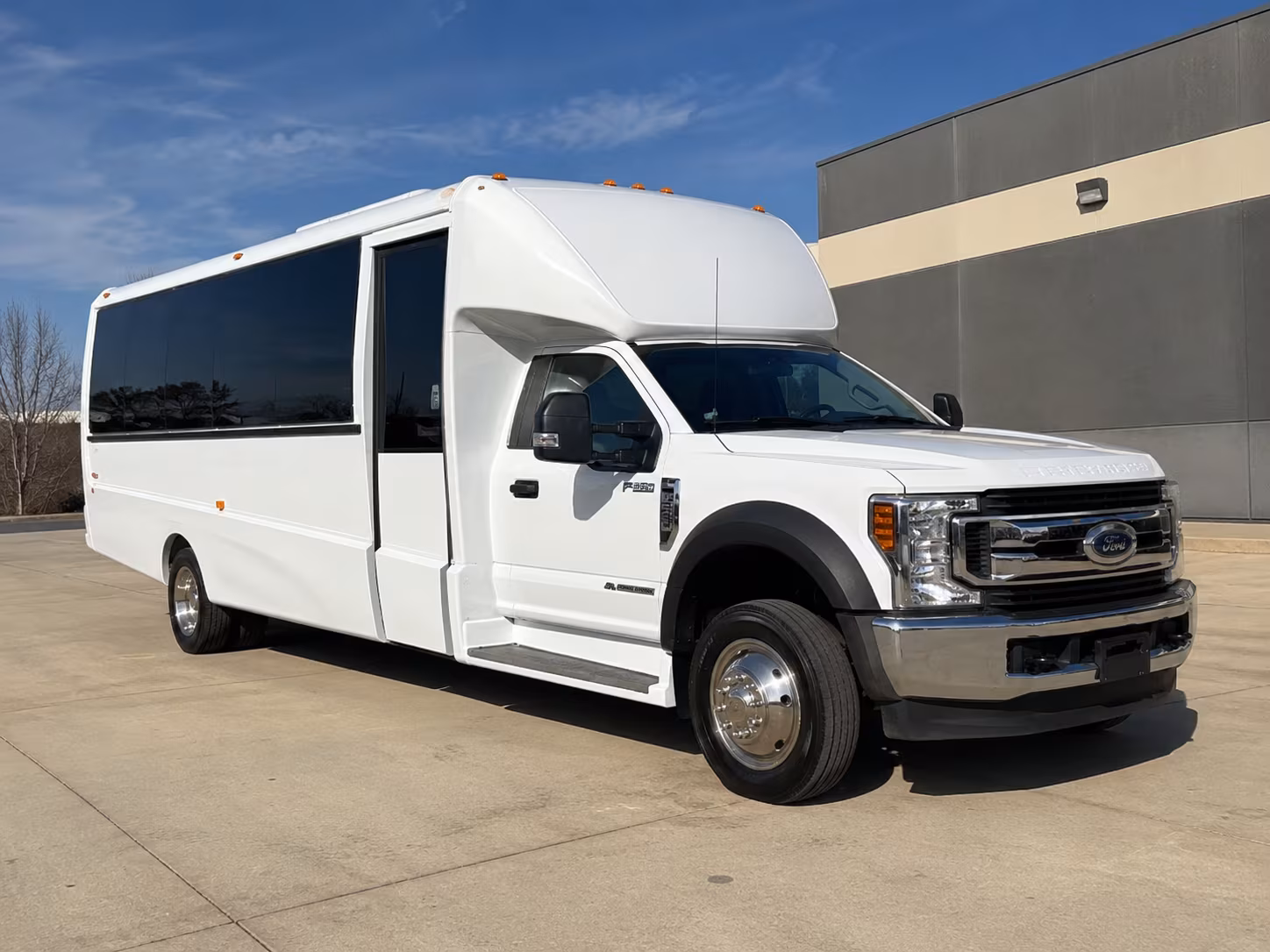 book a bus to water canyon winery and the springdale wine scene