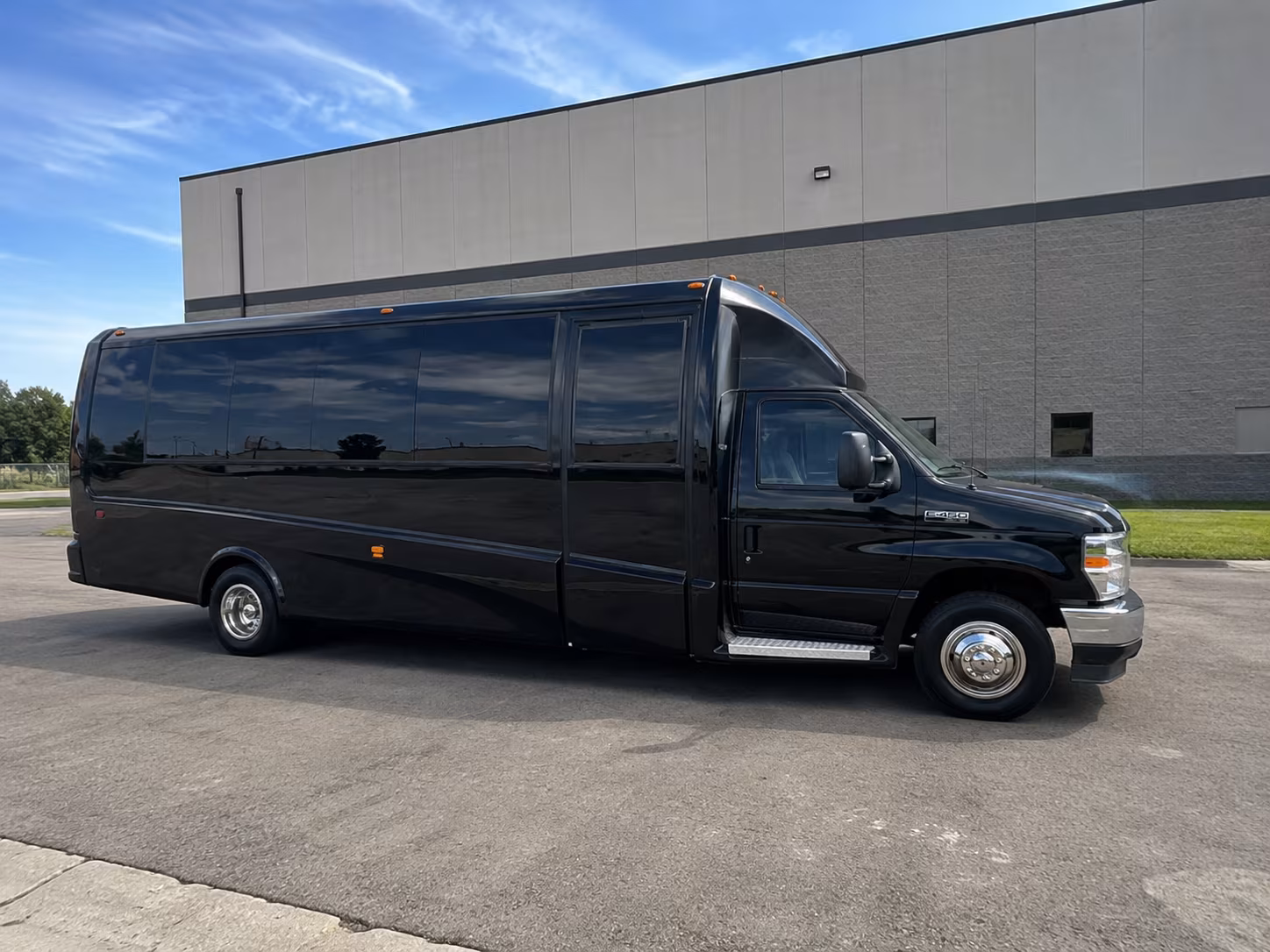 conference convention shuttle service at the dixie convention center