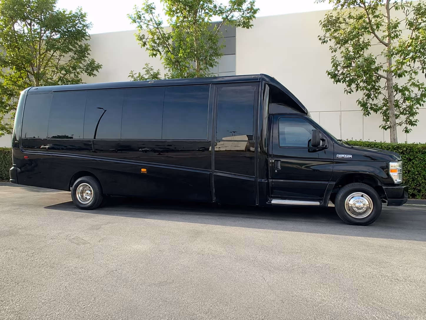 employee commuter shuttles and inter office routes in washington county