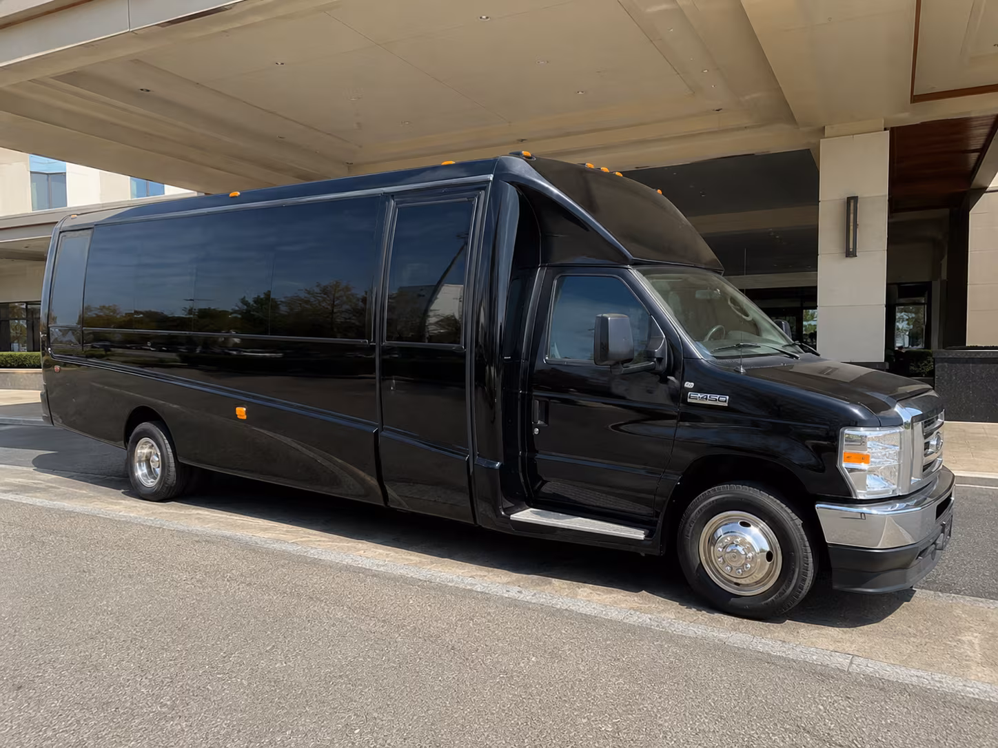 sedona bus rentals